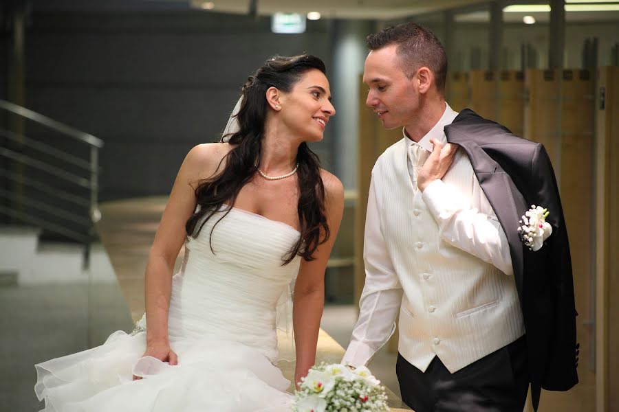 Wedding photographer Zoltán Füzesi (moksaphoto). Photo of 13 May 2015