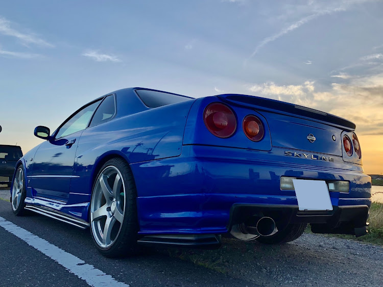 スカイラインのベイサイドブルー・スカイラインER34・ER34 25GT-V・ER34 2ドア・パワーウインドウスイッチに関するカスタム事例の投稿画像2枚目