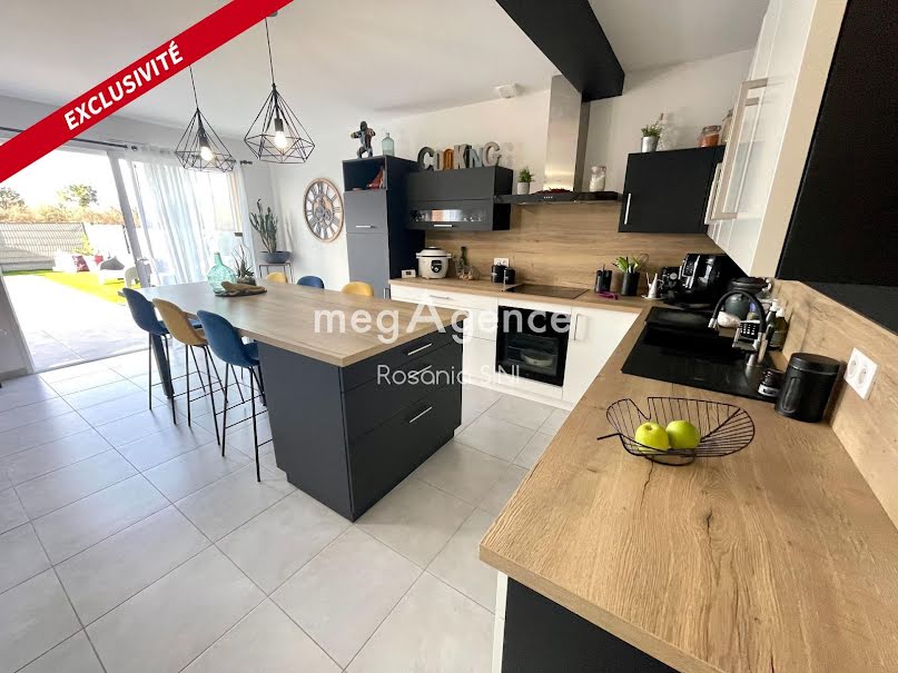 Vente maison 4 pièces 83 m² à Les Sables-d'Olonne (85100), 369 900 €