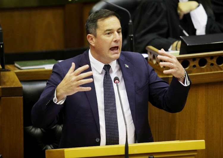 DA leader John Steenhuisen says government should have roped in more pharmacies and general practitioners to help speed up the inoculation process. File photo.