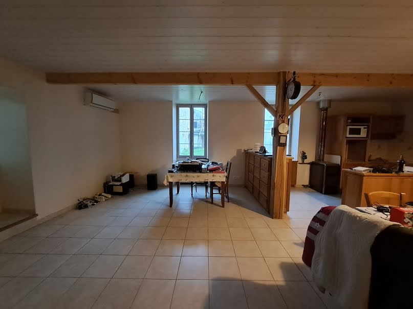 Vente maison 6 pièces 93 m² à Champagne (17620), 148 400 €