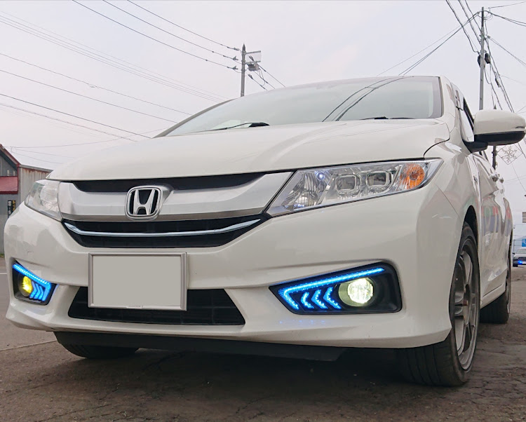 グレイスの北海道・デイライト取付・すかる・GW・仕事ナウに関するカスタム事例の投稿画像4枚目