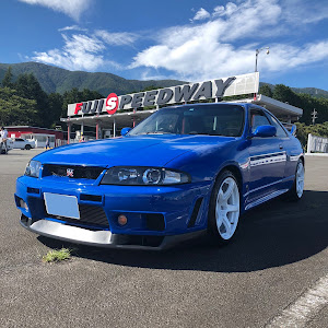 スカイライン GT-R BCNR33