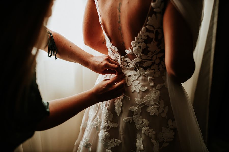 Photographe de mariage Loretta Fenesi (lorettartphoto). Photo du 13 septembre 2022