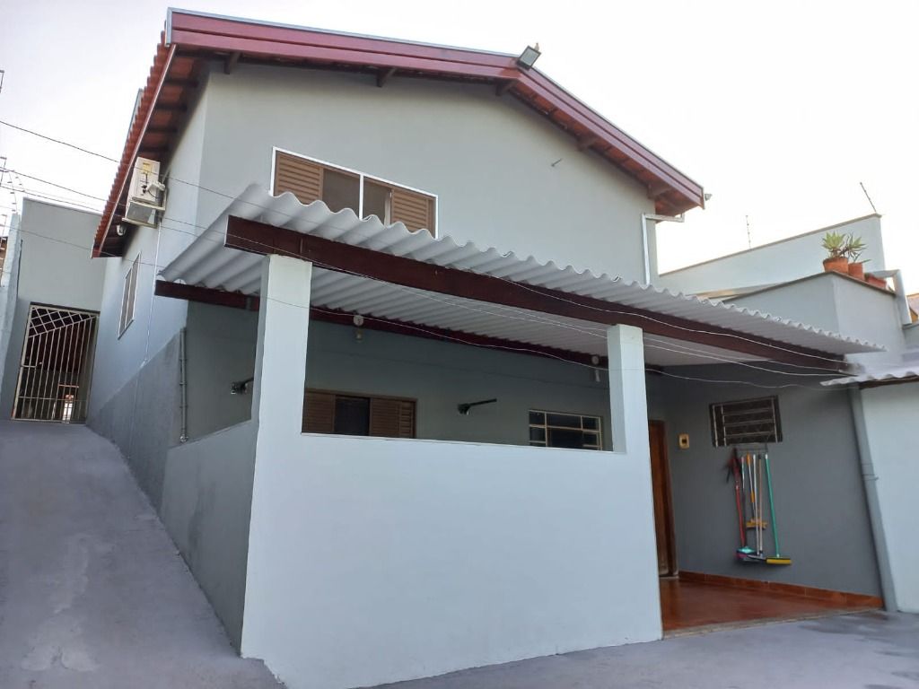 Casas à venda Terras de Santa Bárbara