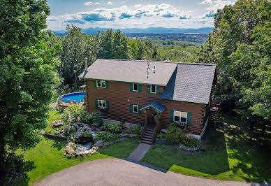 House with pool and garden 14