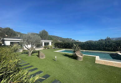 Villa with pool and terrace 2