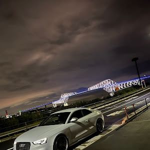 RS5 クーペ B8