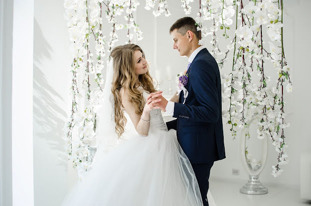 Bryllupsfotograf Anastasiya Radenko (anastasyradenko). Foto fra maj 7 2018