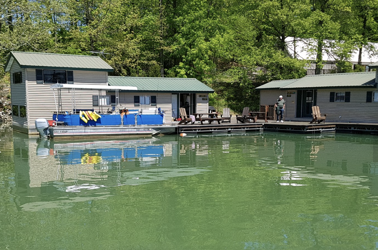 floating cabins