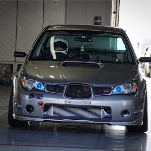 インプレッサ WRX STI GDB