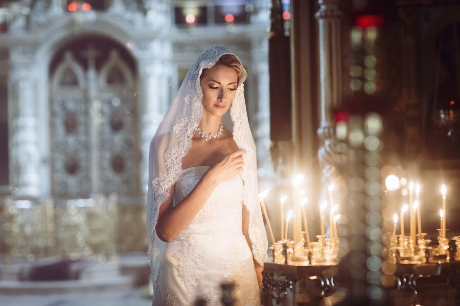 Wedding photographer Yana Slavinskaya (sentyabryaka). Photo of 9 September 2017