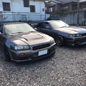スカイライン HR34