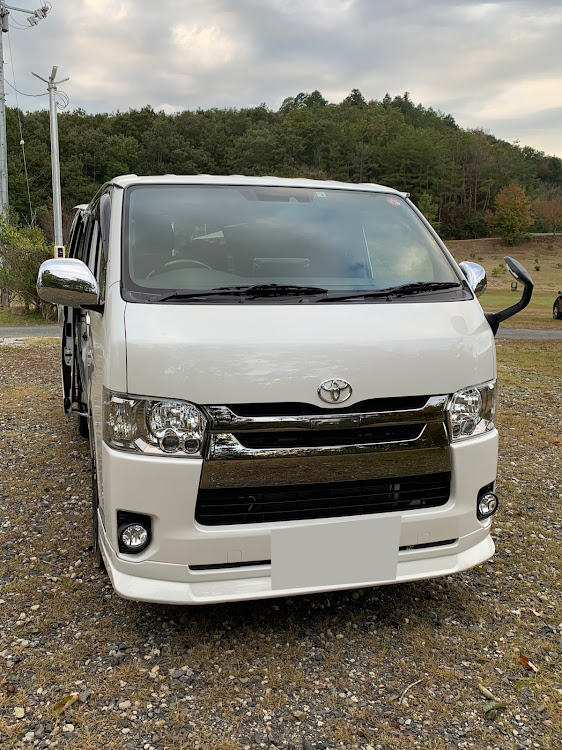 ハイエースバンのハイエース・ハイエース200系に関するカスタム事例の投稿画像1枚目