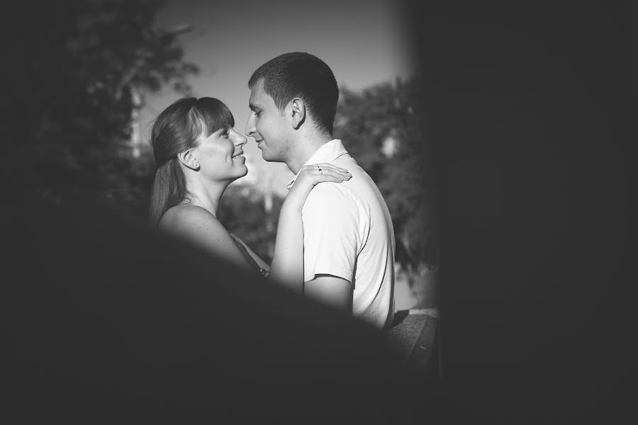 Bryllupsfotograf Evgeniy Zhukov (beatleoff). Bilde av 7 juni 2013