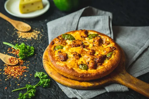 Spicy Chicken Pizza