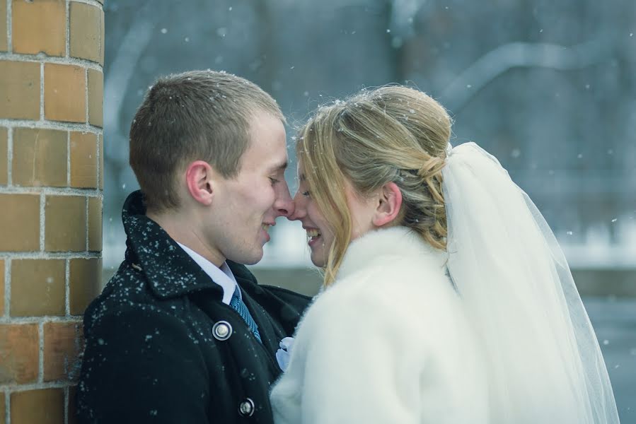 Fotograf ślubny Valeriy Frolov (froloff). Zdjęcie z 12 stycznia 2015