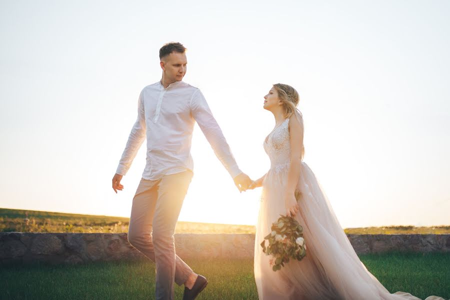 Fotógrafo de casamento Aleksandr Chernyy (alexblack). Foto de 16 de junho 2018