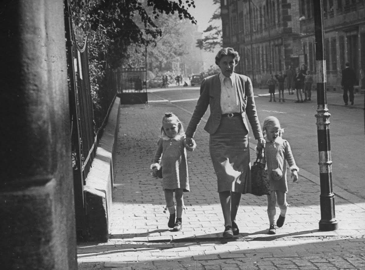 ヒャルマル シャハト Google Arts Culture