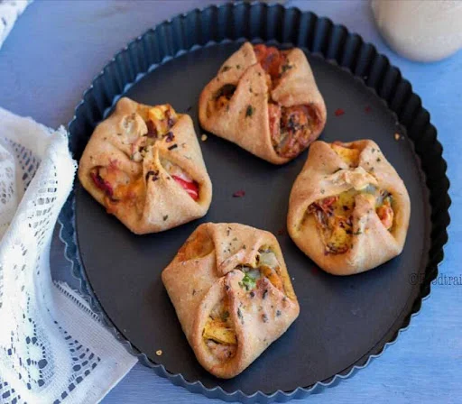 Desi Paneer Onion Parcel Baked Samosa