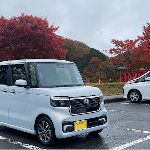 Nボックスカスタム