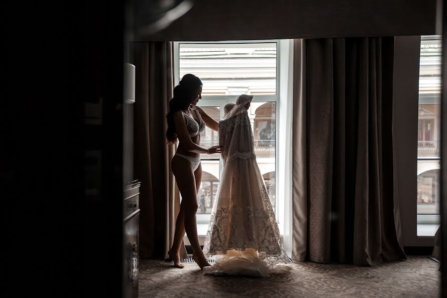 Wedding photographer Anna Averina (averinafoto). Photo of 24 February 2019