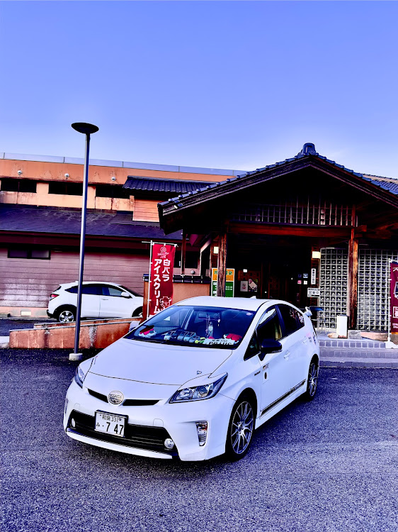 プリウスのprius・プリウス・愛車・ドライブに関するカスタム事例の投稿画像1枚目