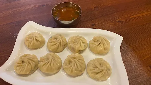 Mushroom Steamed Momos [8 Pieces]