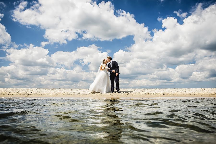 Wedding photographer Radosław Czaja (czaja). Photo of 1 July 2016