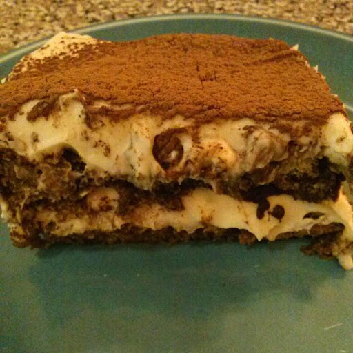 From Instagram: Tiramisu http://instagram.com/p/s_EGuCLSvP/