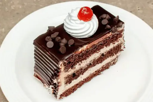 Divine Chocolate Bliss Pastry [1 Piece]