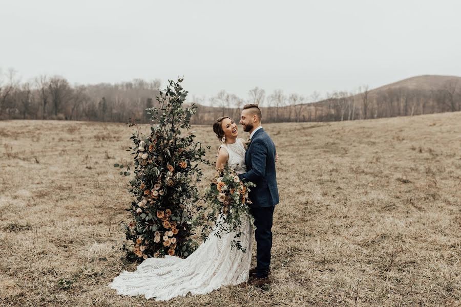 Kāzu fotogrāfs Joy Lynn (joylynn). Fotogrāfija: 8. septembris 2019