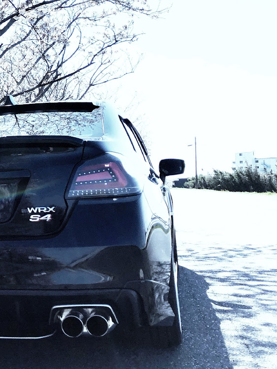 WRX S4のWRX S4・コロナウイルスに負けるな・モノクロ祭り便乗・オン会に関するカスタム事例の投稿画像2枚目