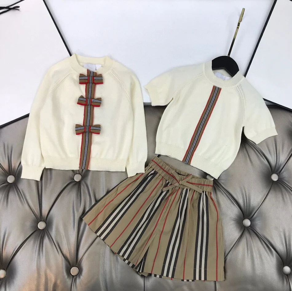 Ensemble trois pièces