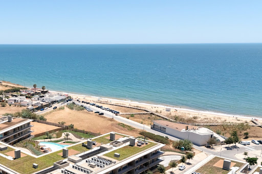 Appartement avec piscine en bord de mer 1