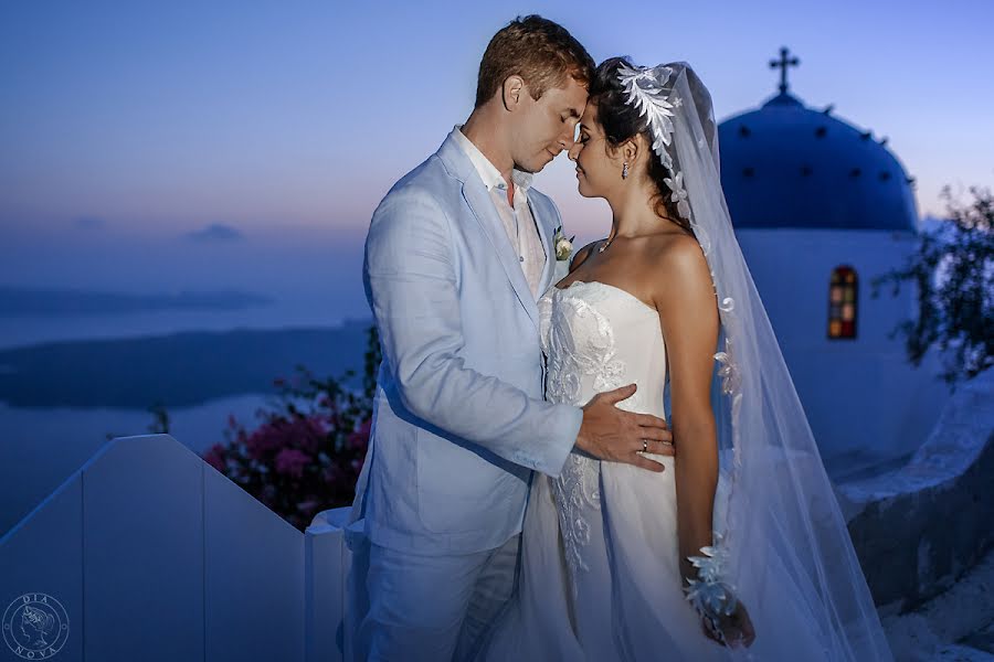 Fotógrafo de casamento Irina Dianova-Spiru (liska12). Foto de 6 de outubro 2016