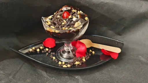 Choco Chips Sundae.