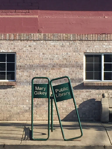 Mary Gilkey City Library