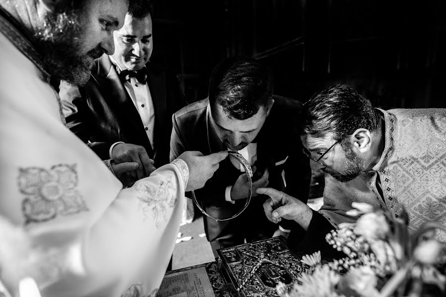 Fotografo di matrimoni Marius Stoian (stoian). Foto del 23 ottobre 2018