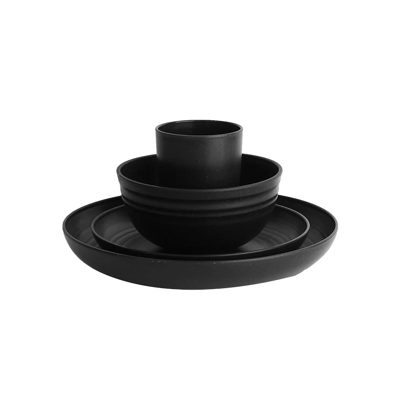 Conjunto de 16 peças para jantar em trigo preto, incluindo tigelas, pratos e xícaras. Sirva suas refeições com elegância e desfrute.