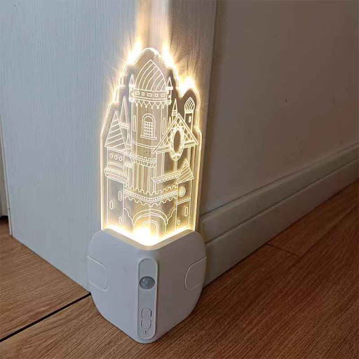 Title 2, Mali noćni lampa u obliku zamka, zaštita uglova...