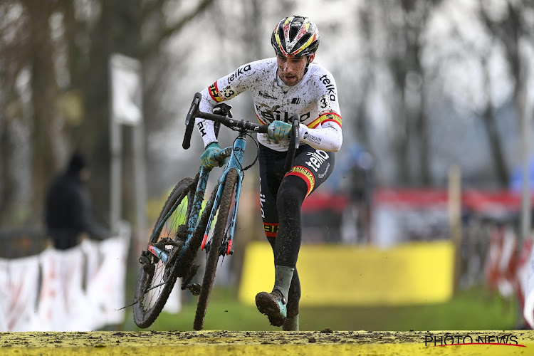 Slechts zeven Spanjaarden in totaal in Fayetteville: Felipe Orts leidt beperkte selectie