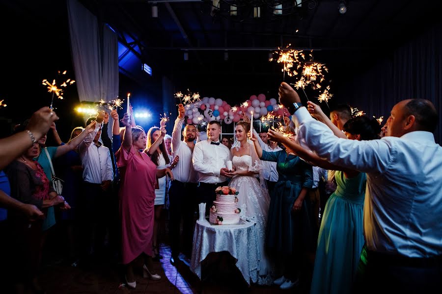 結婚式の写真家Alina Gevondova (alinagevondova)。2018 3月5日の写真