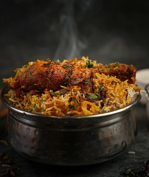 Hyderabadi Chicken Dum Biryani