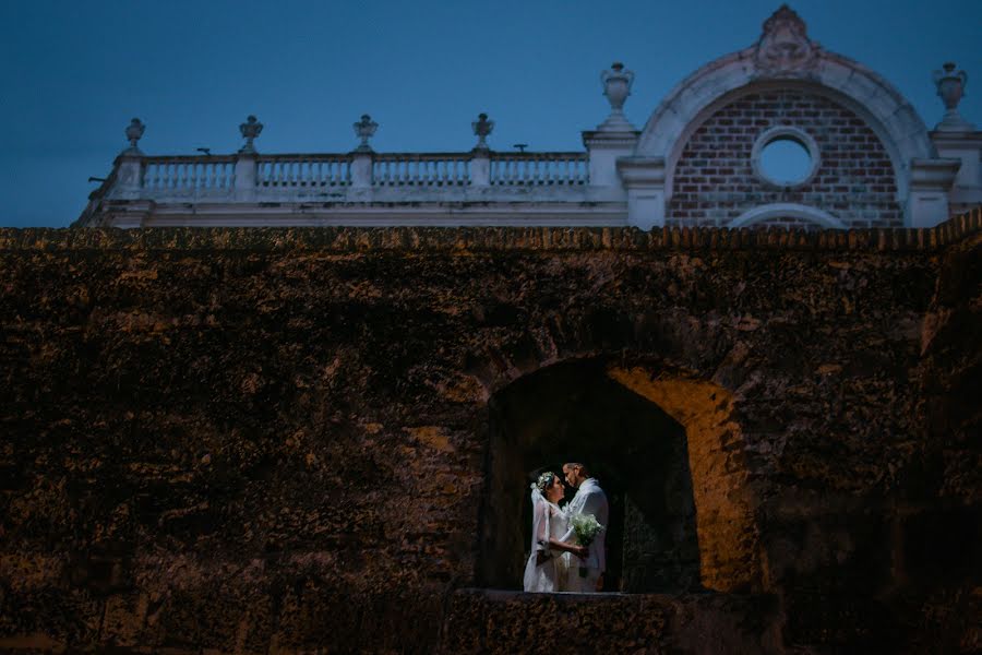 婚礼摄影师Eddy Martínez（eddymartinezfoto）。2022 1月12日的照片