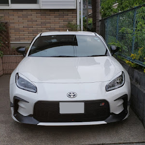 86