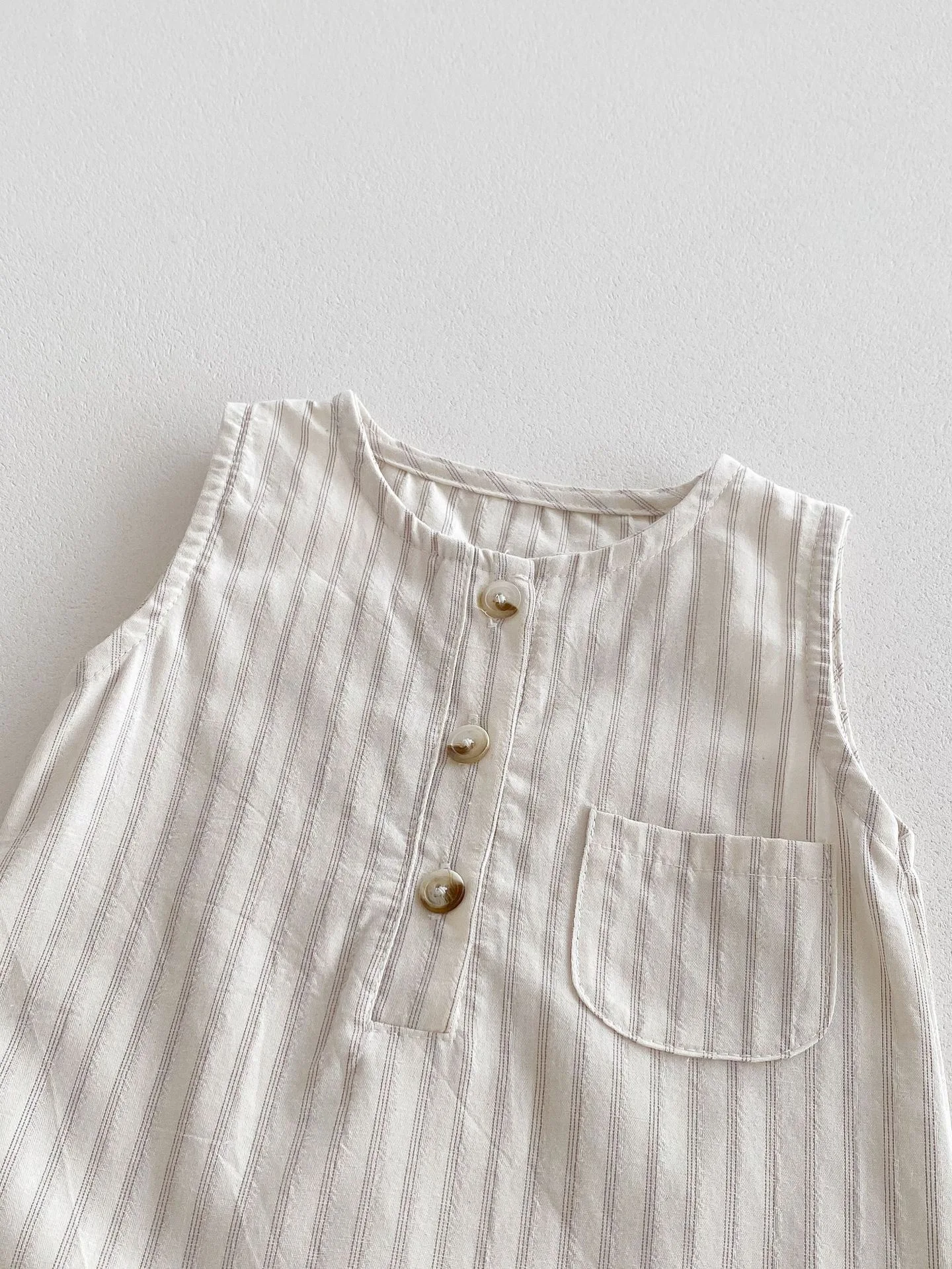 Title 2, Sleeveless Romper Newborn Summer Childrens Ves...