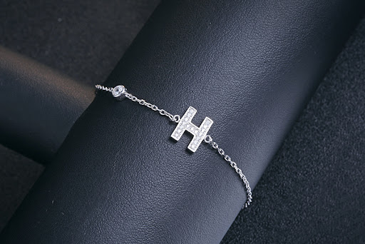 Title 9, English alphabet micro-set zircon necklace a de...