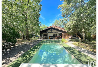 Maison avec piscine et terrasse 7