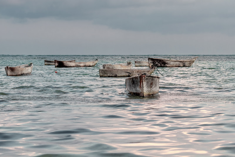 Barche pescatori Keniani di pierce